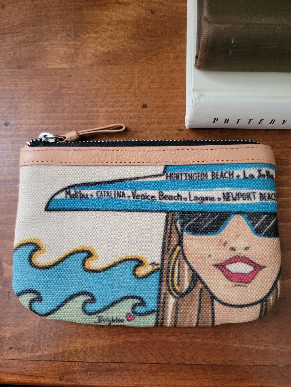 Brighton Collectibles Fashionista Beach Girl Zippered Coin Purse Pouch Bag